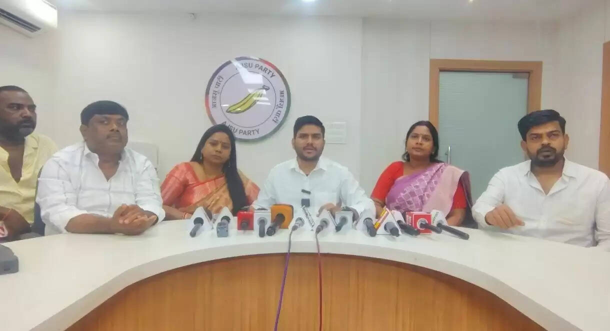 पुष्पा हत्यकांड की हो सीबीआई जांच, एसपी को निलंबित करे राज्य सरकार : आजसू