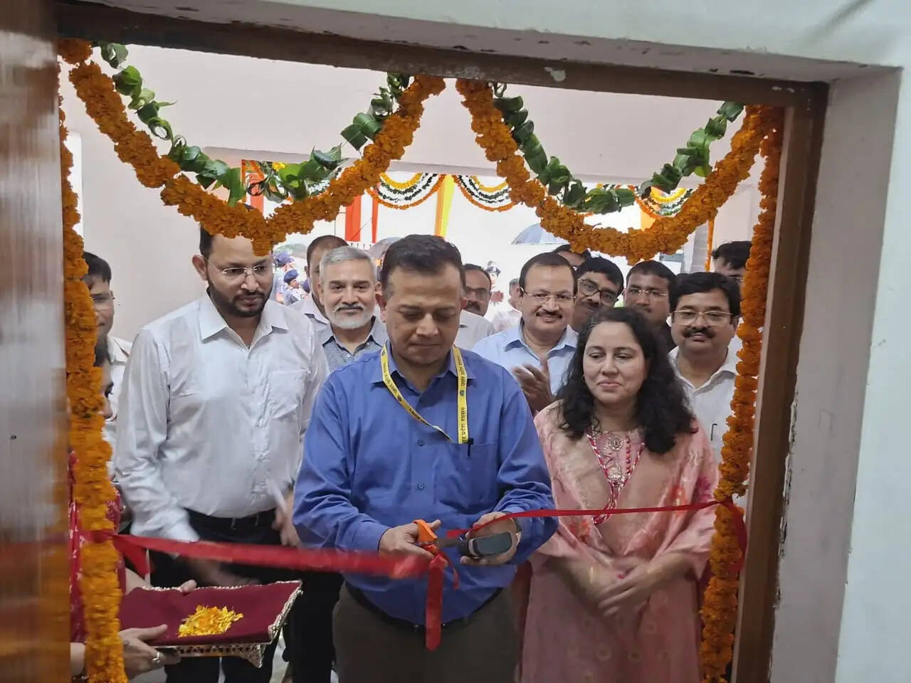 हर घर और विद्यालय में किताबों के लिए हो एक जगह, हर दिन पढ़ने का निश्चित हो समय : पार्थ सारथी सेन शर्मा