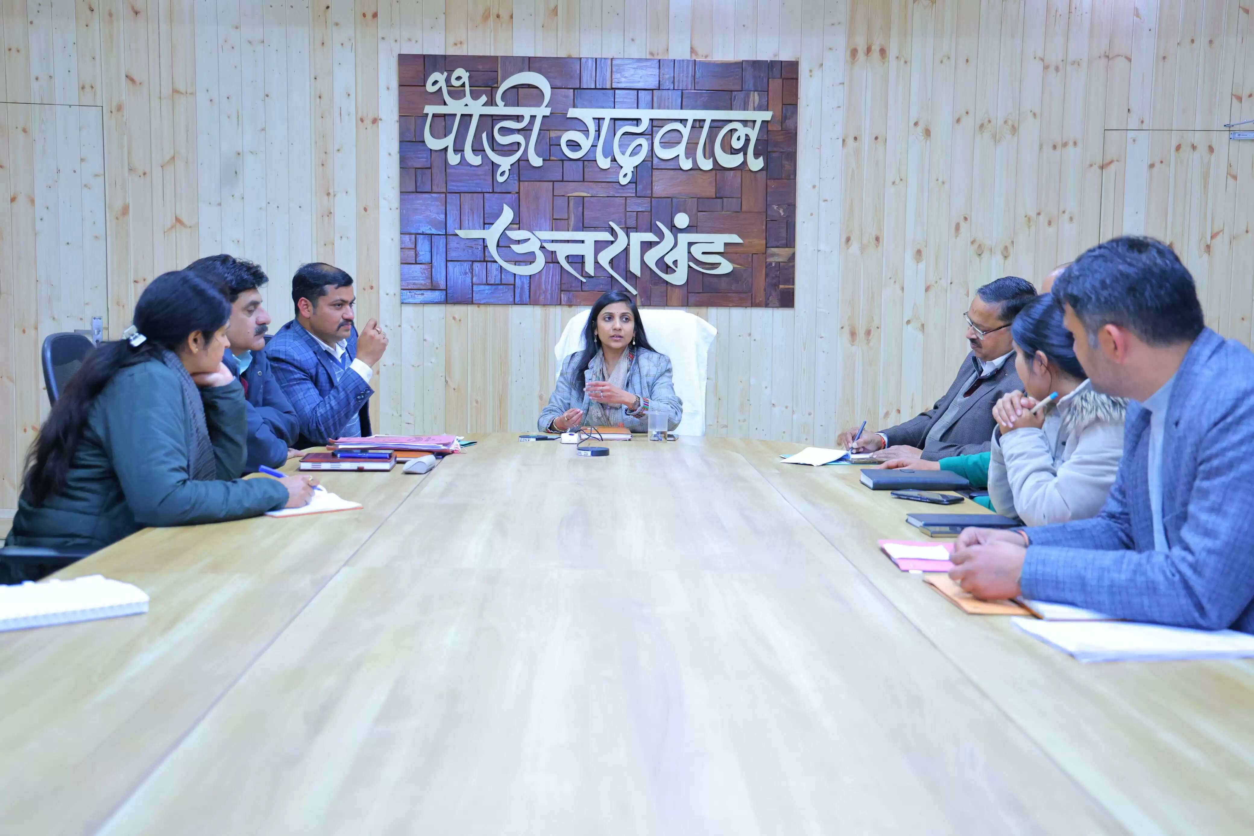 ग्राम स्तर तक बनी समितियां करें सक्रिय: जिलाधिकारी