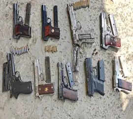 अंतरराष्ट्रीय आर्म्स सिंडिकेट का भंडाफोड़ कर नौ दबोचे