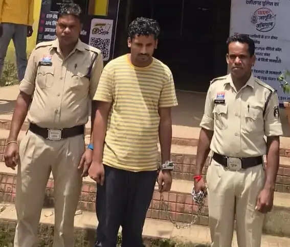बाइक लेकर फरार हुआ युवक गिरफ्तार, पुलिस ने वाहन किया जब्त
