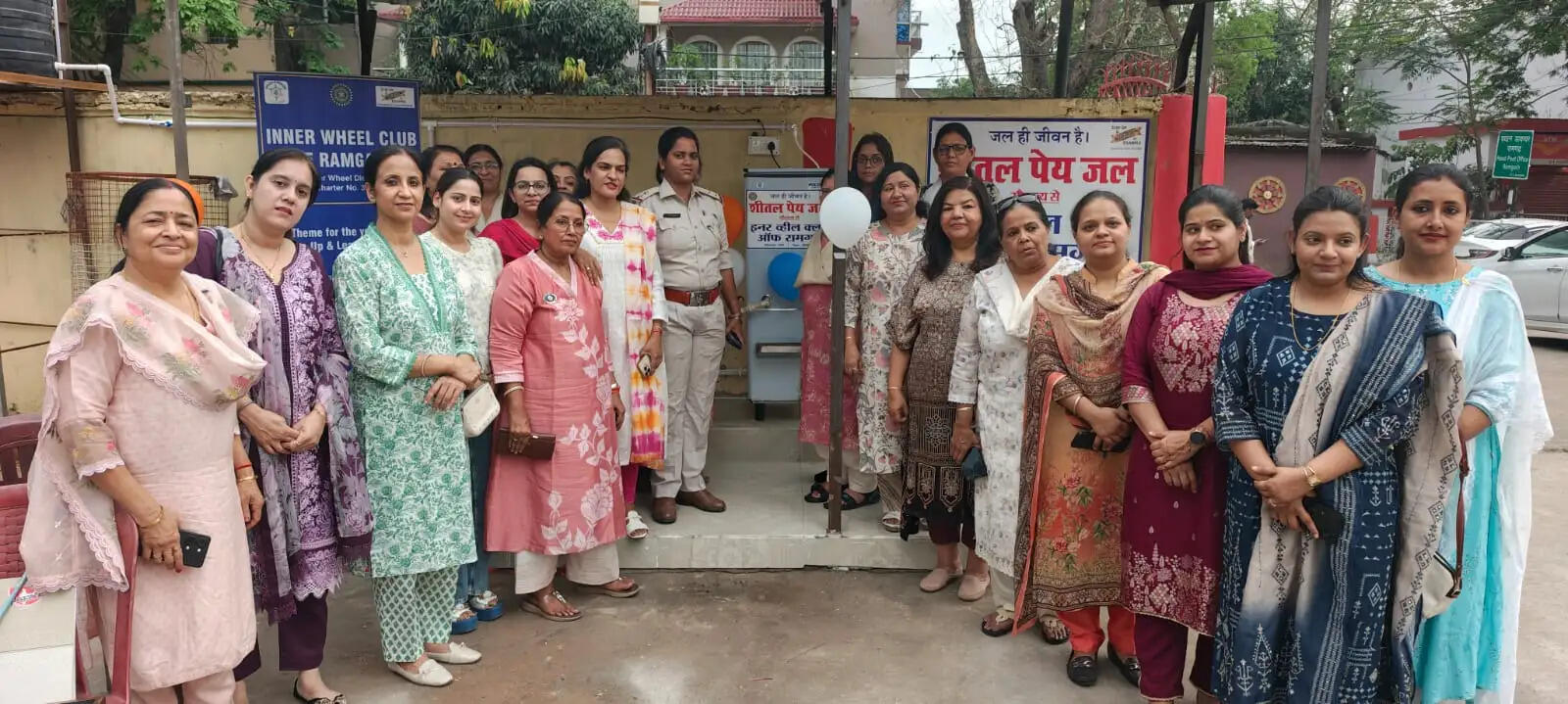 इनरव्हील क्लब ने थाने में लगाया वाटर कूलर