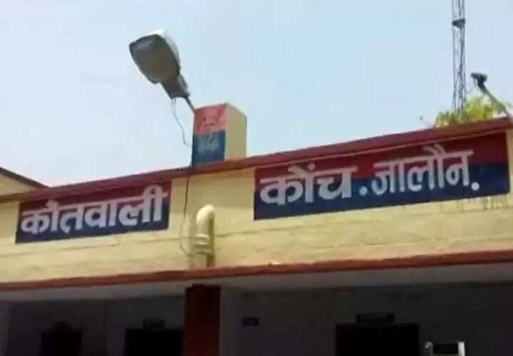 नशीला पदार्थ खिलाकर किशाेरी से दुष्कर्म, अश्लील वीडियो बनाकर छह माह तक शोषण