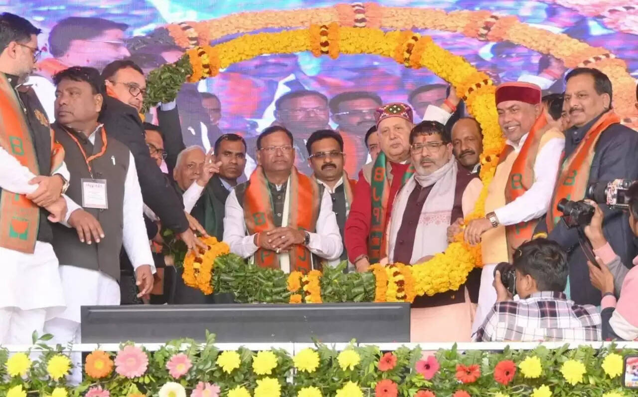 उत्साह से लबरेज भाजपा कार्यकर्ताओं ने नवनियुक्त प्रदेश अध्यक्ष पंकज चौधरी का किया शानदार स्वागत