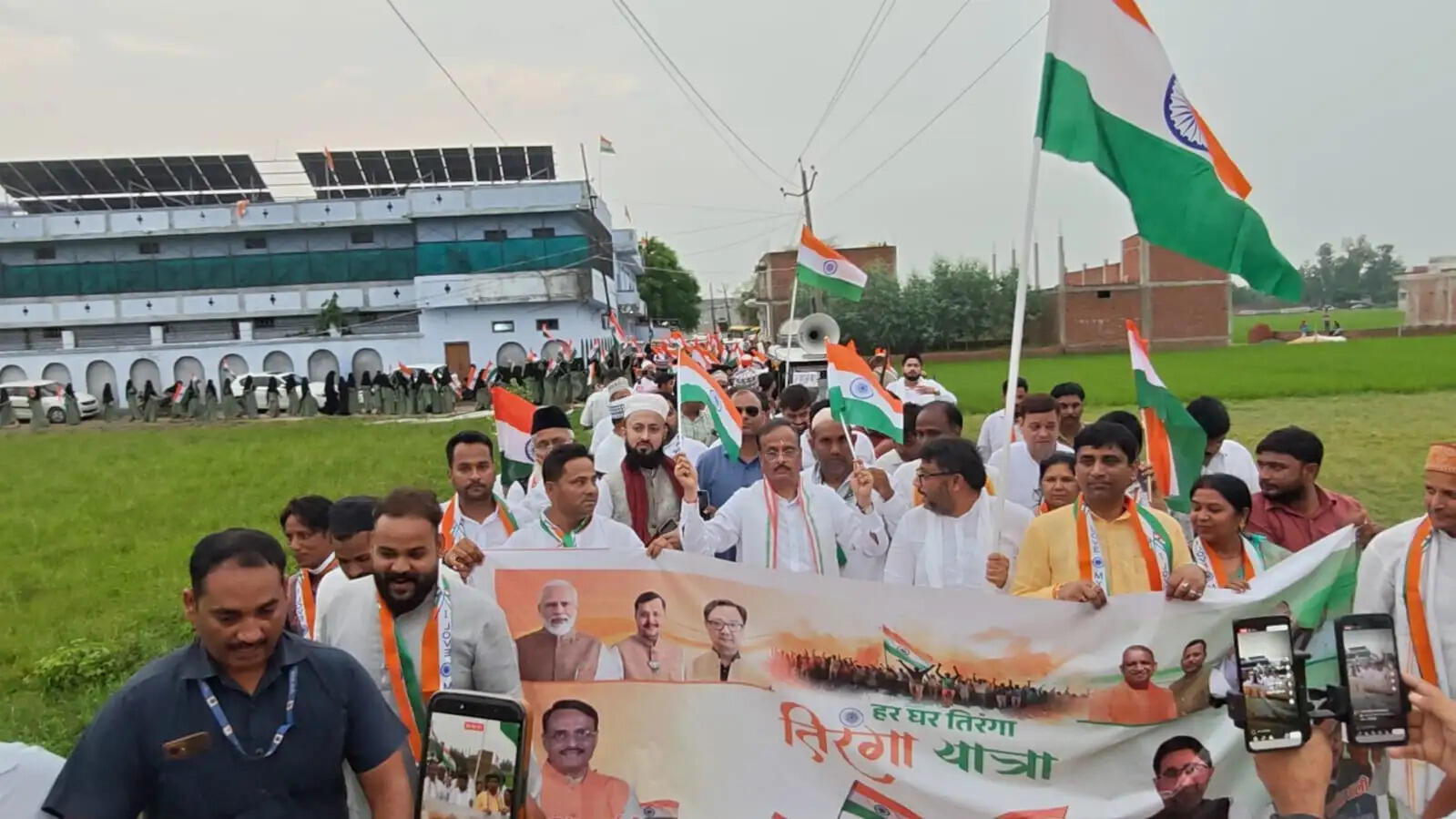 एक बार भाजपा को जिताने के लिए भी वोट दें मुस्लिम बंधु : डॉ. दिनेश शर्मा
