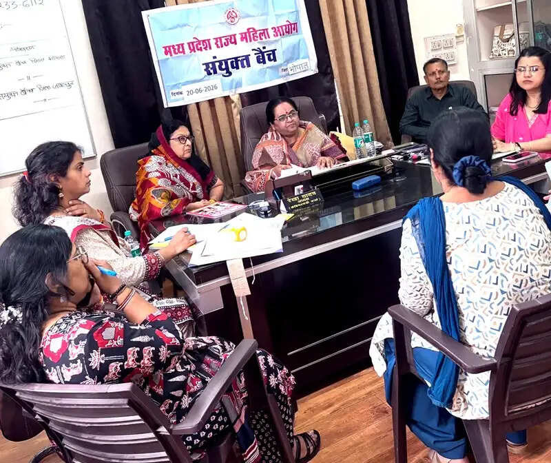 मध्य प्रदेश राज्य महिला आयोग ने की वृहद जनसुनवाई, सुलझाए 28 गंभीर मामले