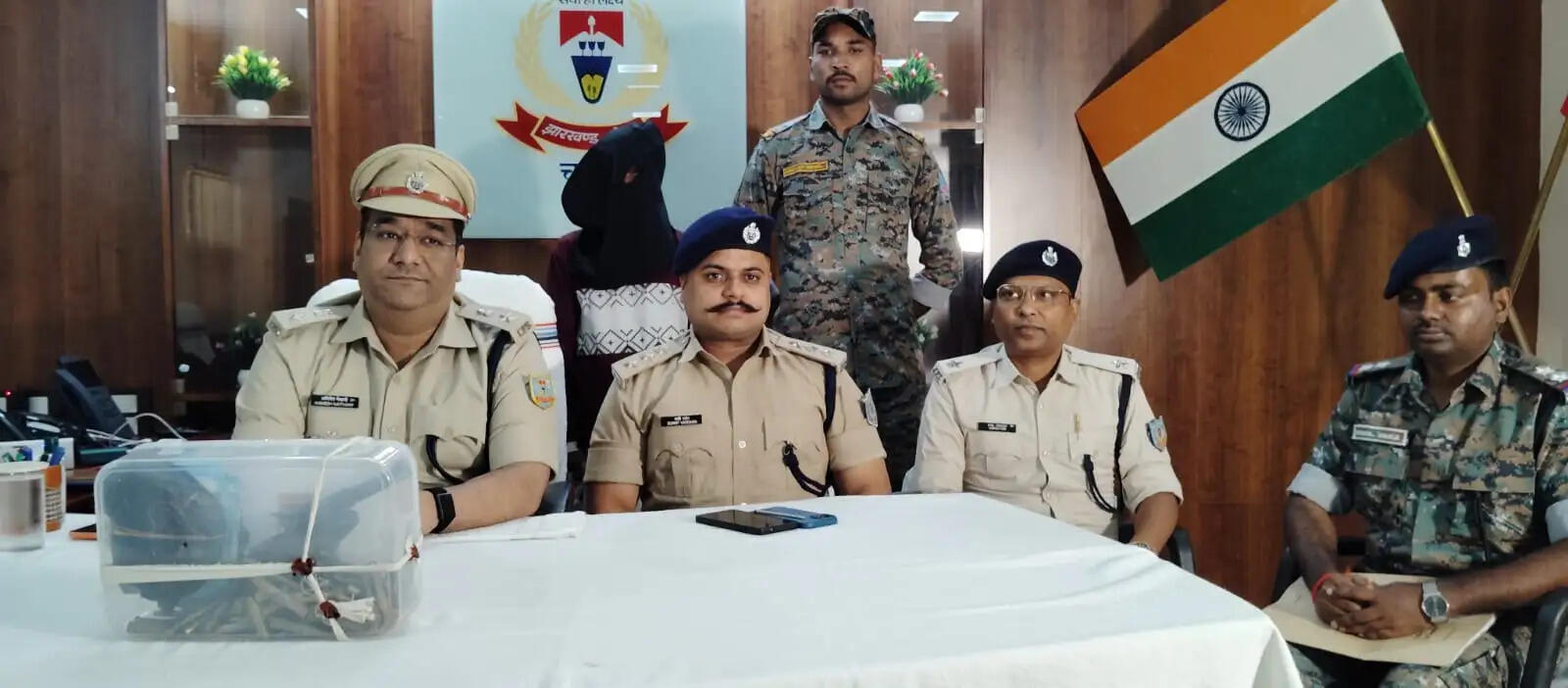 हथियार और 54 जिंदा कारतूस के साथ टीएसपीसी का सदस्य गिरफ्तार