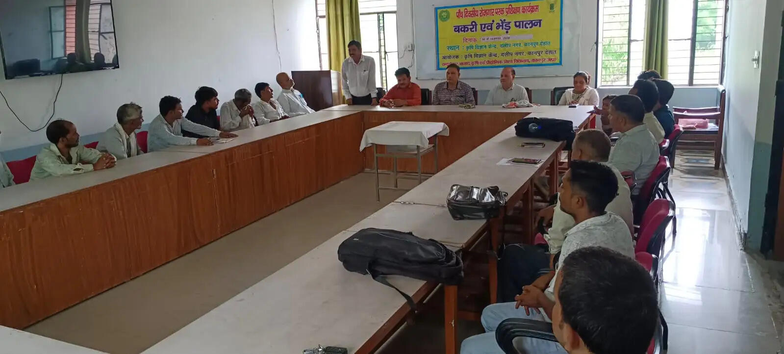 बकरी पालन से बढ़ेगी किसानों की आमदनी, 25 किसानों को मिला प्रशिक्षण : डॉ. अरुण कुमार सिंह