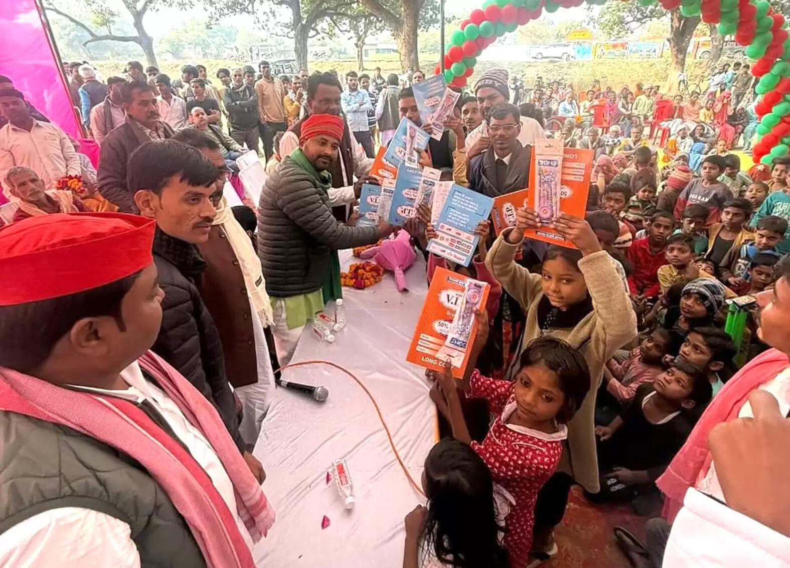 सपा की पीडीए चौपाल से विधायक अनिल प्रधान ने दिया सामाजिक न्याय का संदेश