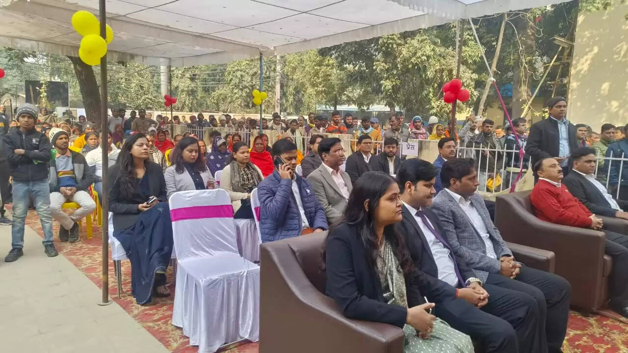 छपरा में राष्ट्रीय लोक अदालत का हुआ आयोजन