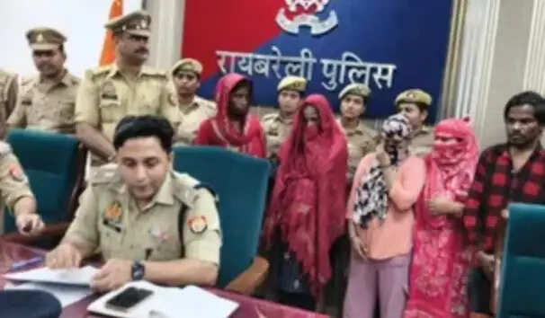 बच्चा चोरों के बड़े गिरोह का पर्दाफ़ाश, तीन प्रदेशों के नौ गिरफ्तार
