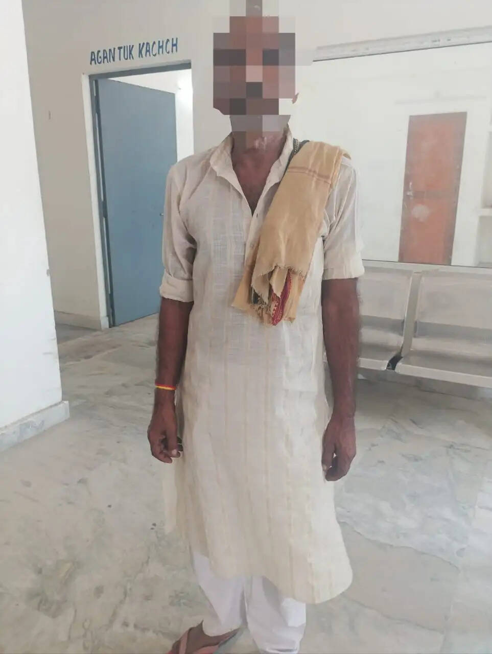 मशरख पुलिस ने हत्या के नामजद आरोपित को किया गिरफ्तार