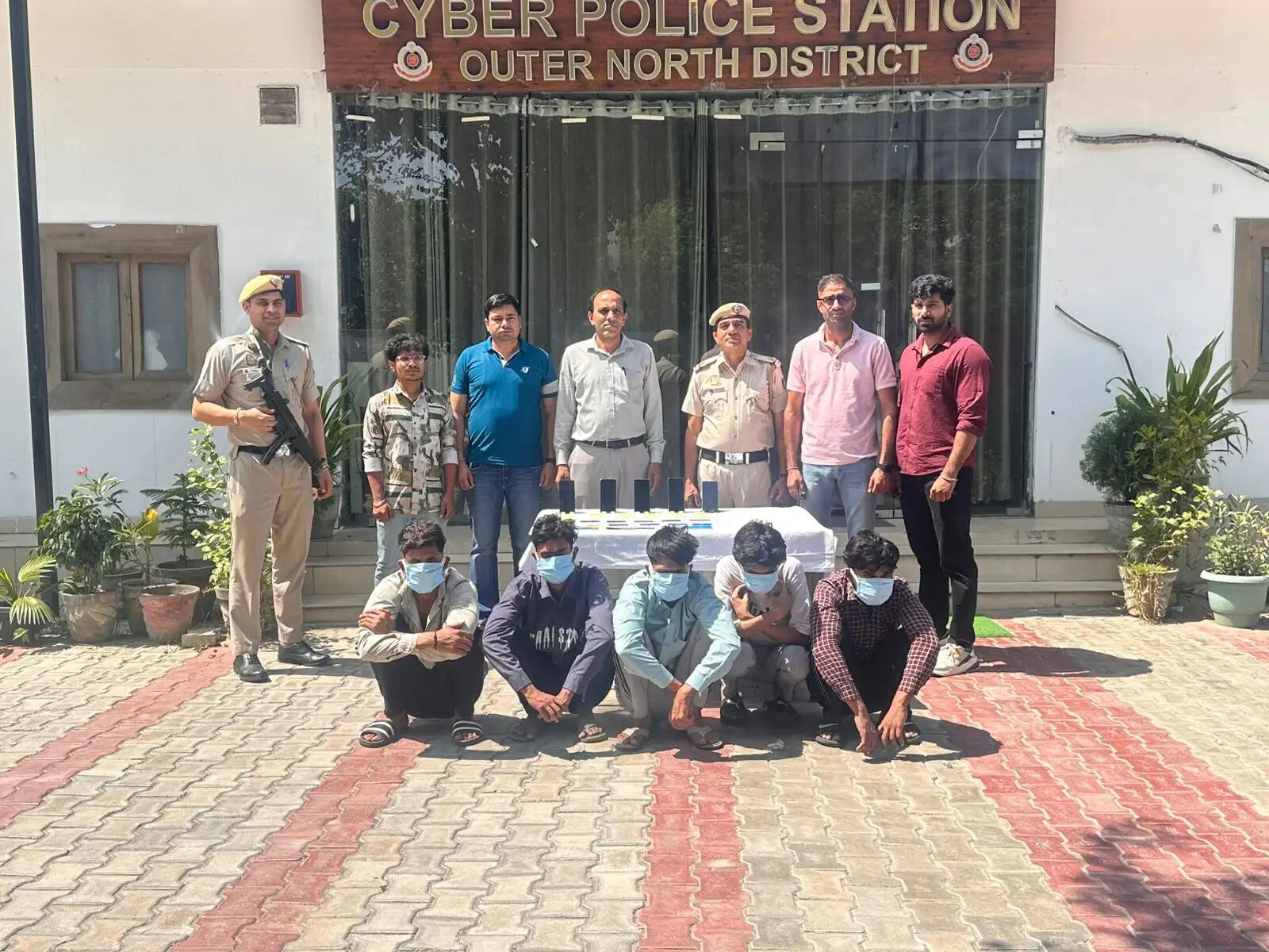 साइबर ठगी का बड़ा नेटवर्क बेनकाब, पांच आरोपित गिरफ्तार