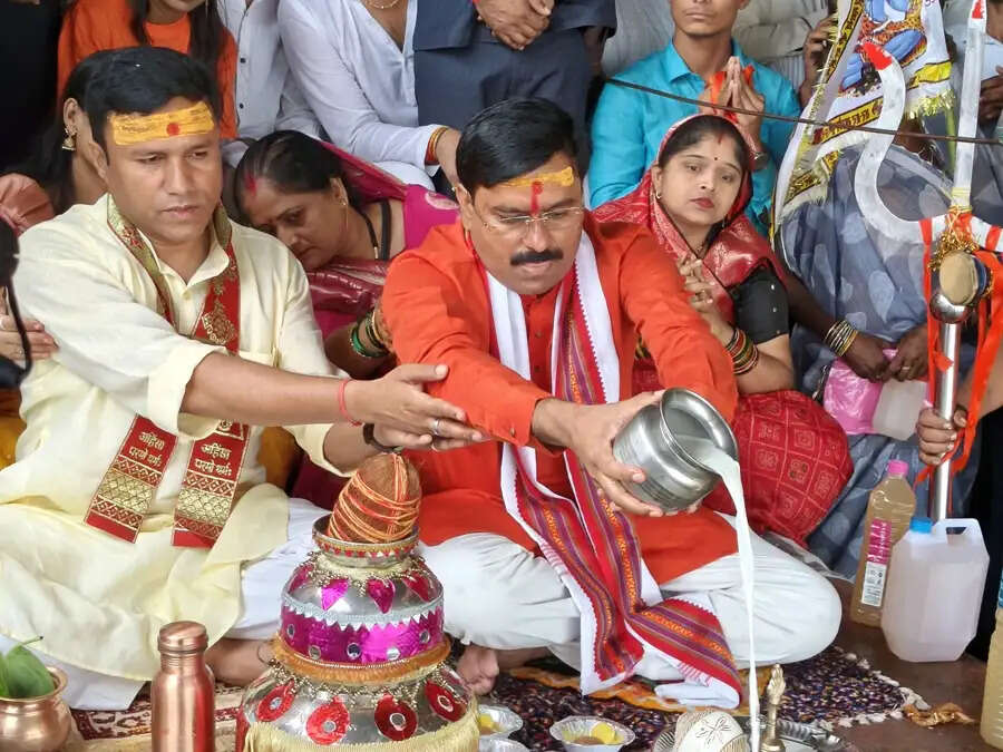 कांवड़ यात्रा हमारी आस्था और सनातन संस्कृति का अभिन्न अंग : राज्य मंत्री लोधी