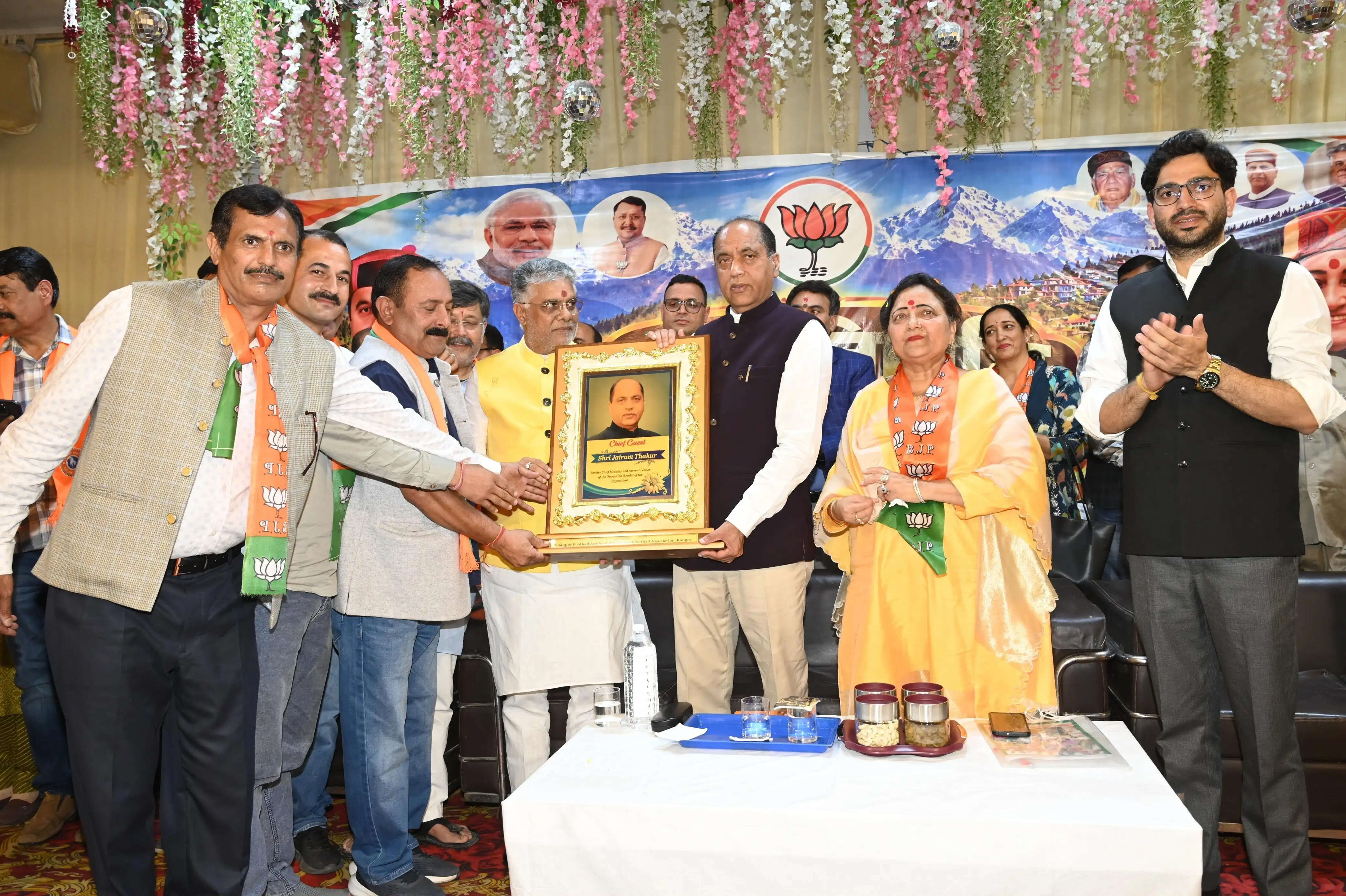 हिमाचल में विकास कार्यों पर तालाबंदी कर मित्रों के घर भरने में लगी है सुक्खू सरकार : जयराम ठाकुर