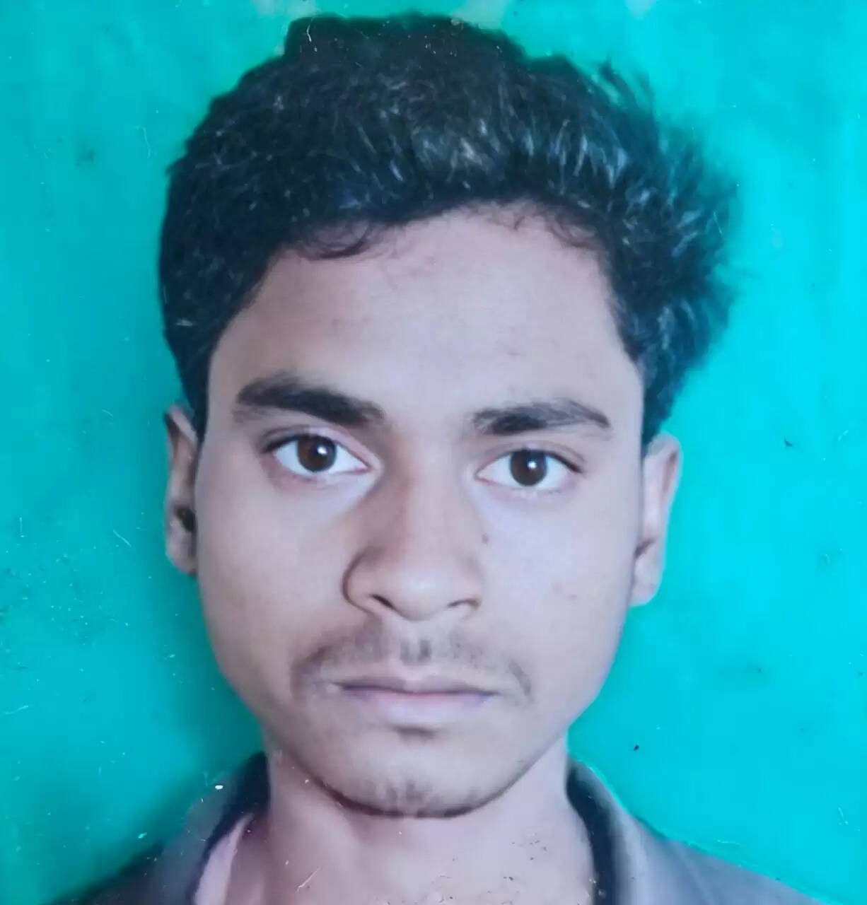 सुलतानपुर में घायल युवक की संदिग्ध मौत ,परिजनाें ने लगाया हत्या का आरोप