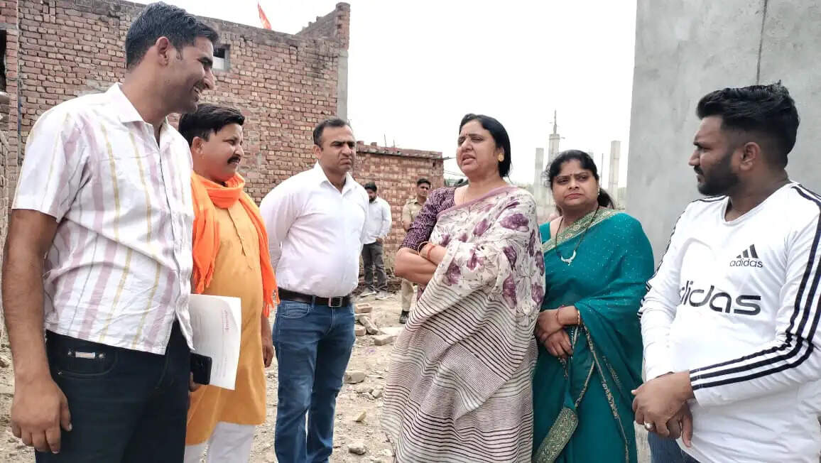 यमुनानगर:विकास कार्यों की गुणवत्ता पर मेयर सख्त, किया निरीक्षण