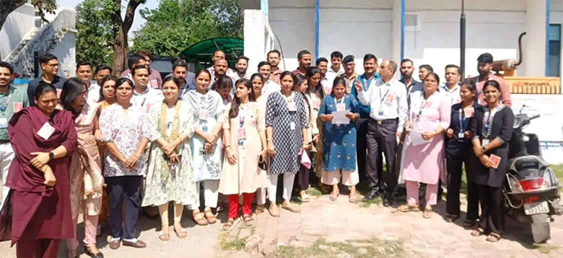 एसबीआई कर्मचारी यूनियन ने राष्ट्रव्यापी हड़ताल का किया ऐलान