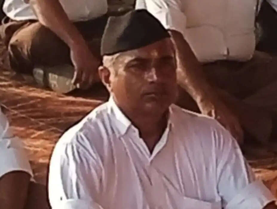 देवरिया : ब्रेकर बनाने के विवाद में आरएसएस स्वयंसेवक की पीटकर हत्या