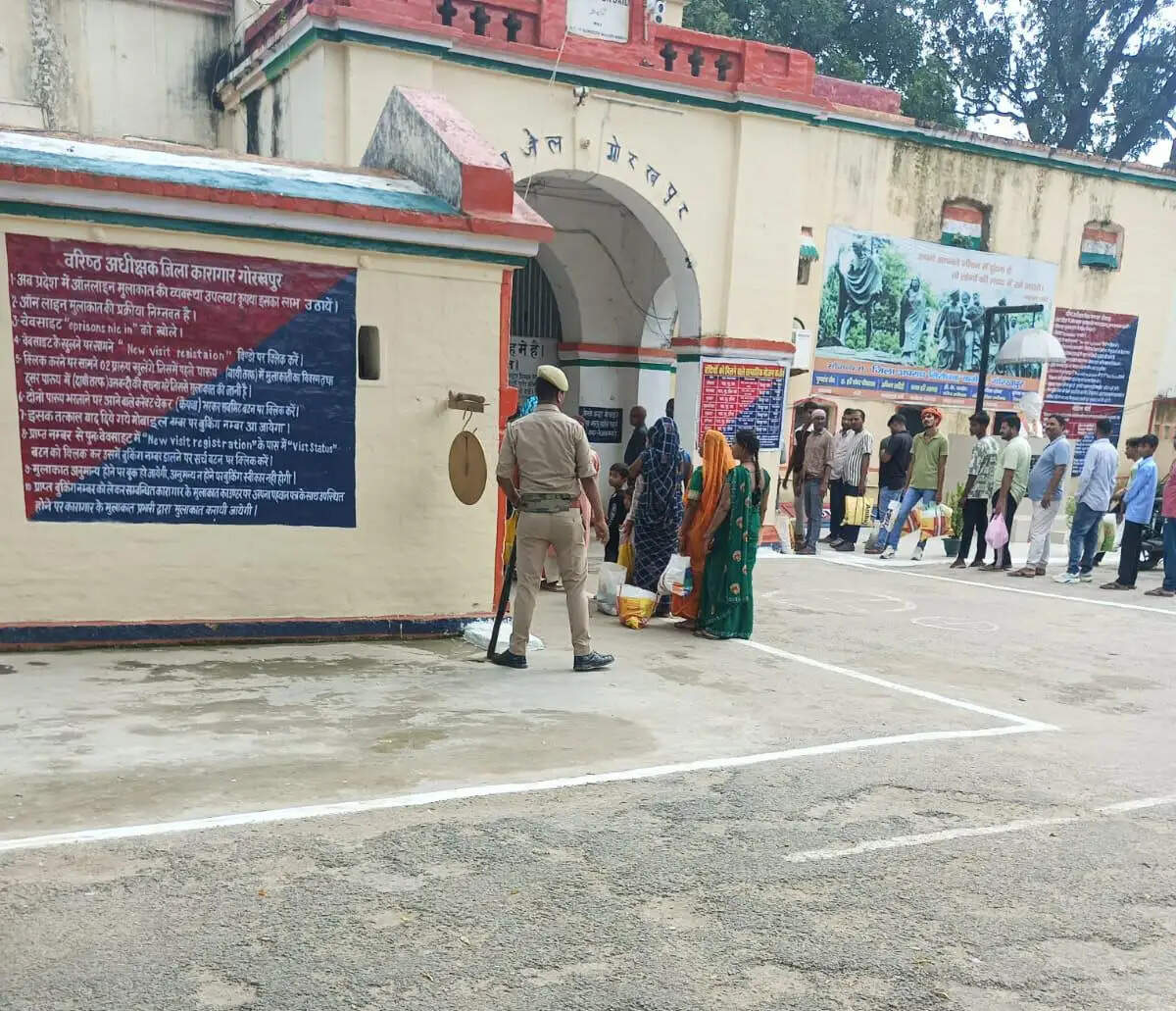 गोरखपुर जेल में अब सुबह भी होगी बंदियों से मुलाकात