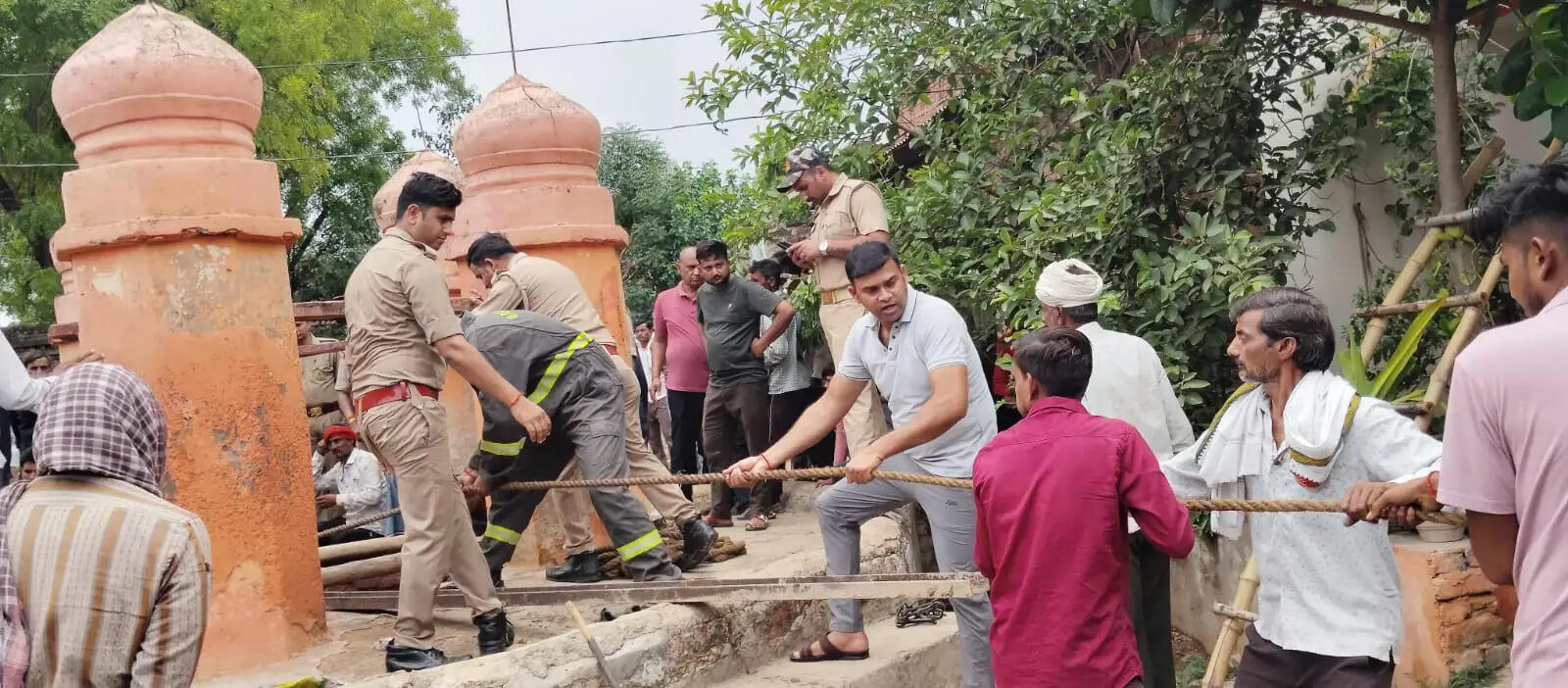औरैया में कुएं में गिरने से वृद्ध की मौत