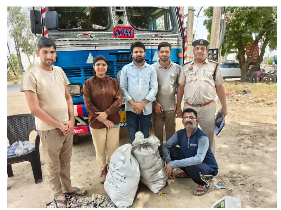 ऑपरेशन जमुहार: मणिपुर से राजस्थान आ रही साढे चार करोड़ की अफीम जब्त