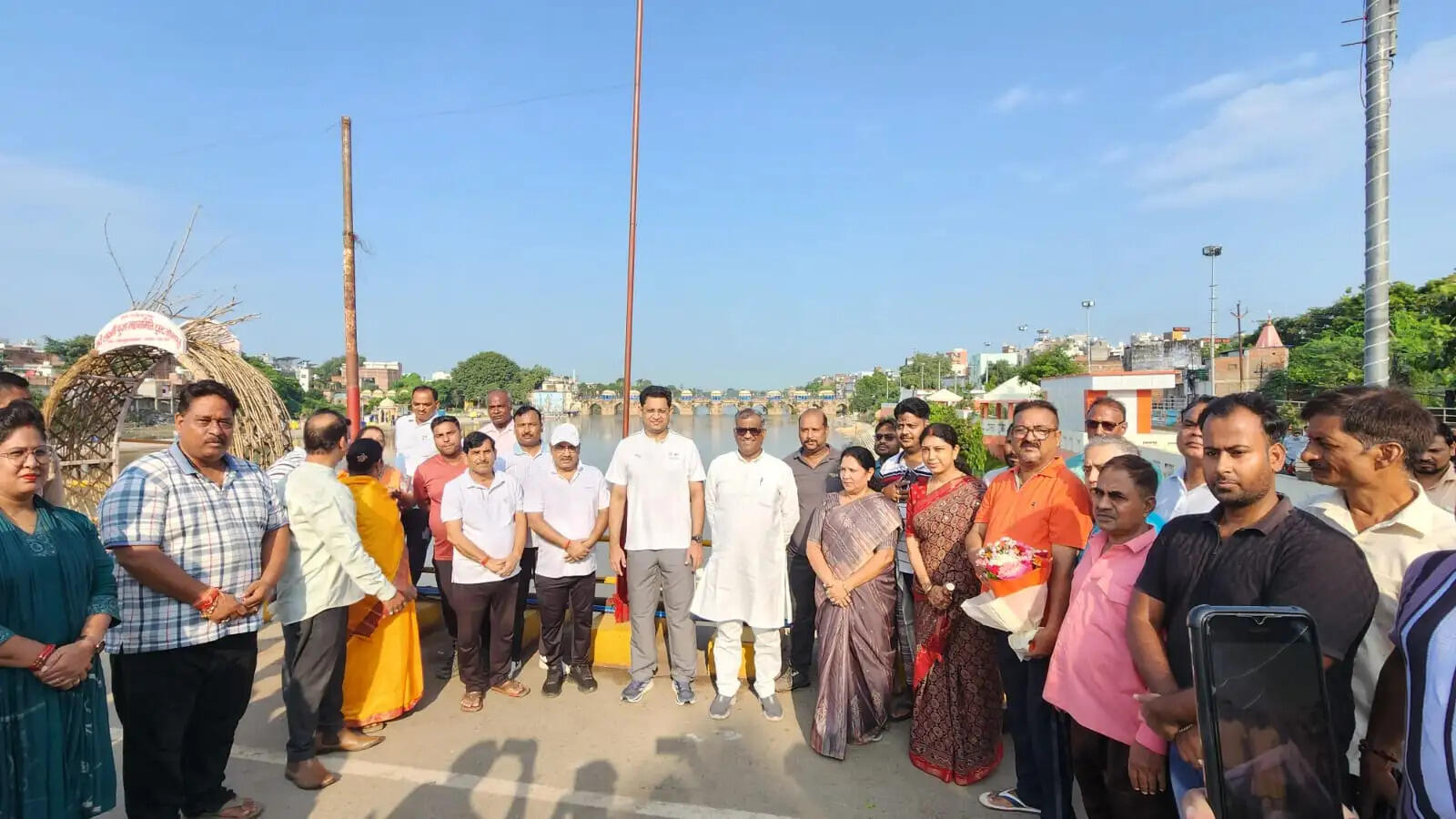 स्वच्छता को दैनिक जीवन का हिस्सा बनाना सामूहिक जिम्मेदारी : गिरीश चंद्र यादव