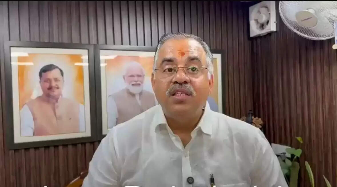 कांग्रेस के नेता मुद्दों पर बहस करने के बजाय जहरीली भाषा का ले रहे सहाराः चुग