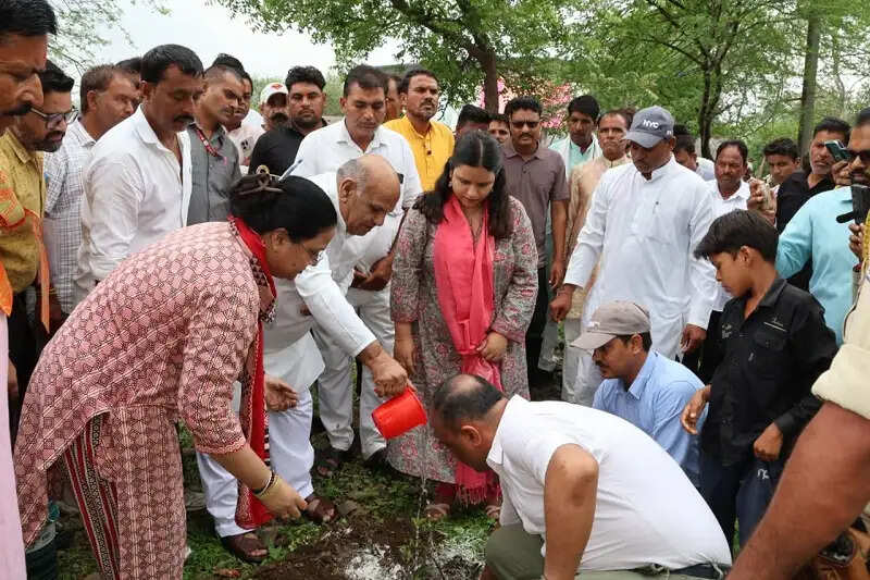 जल का प्रत्येक स्रोत हमारी अमूल्य धरोहर हैः राजस्व मंत्री वर्मा