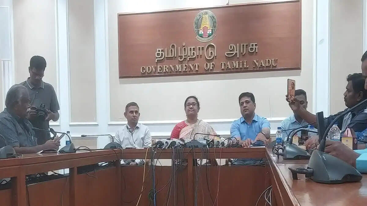 उचित दस्तावेज़ होने पर कितनी भी राशि ले जा सकते हैं : अर्चना पटनायक