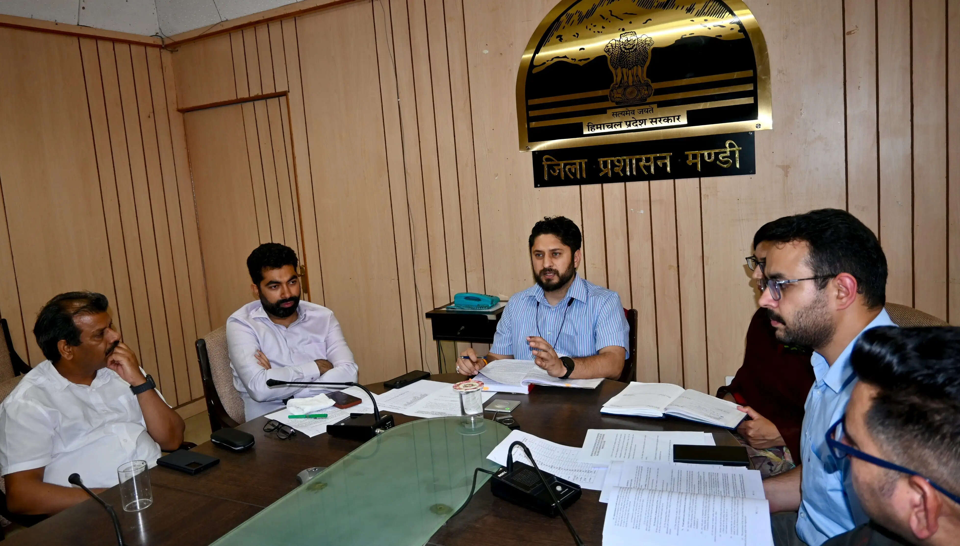 जिला परिषद व पंचायत समिति चुनाव: मतगणना केंद्रों में अधिक्रत व्यक्तियों को ही मिलेगा प्रवेश : अपूर्व देवगन