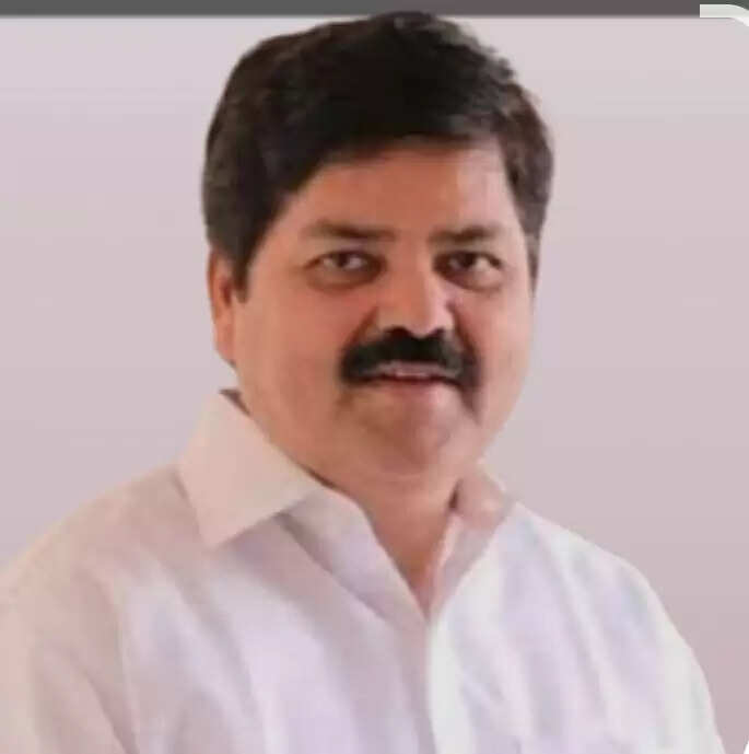 कांग्रेस ने सांसद निधि काे अन्य राज्याें में खर्च करने पर भाजपा सांसदों पर उठाए सवाल