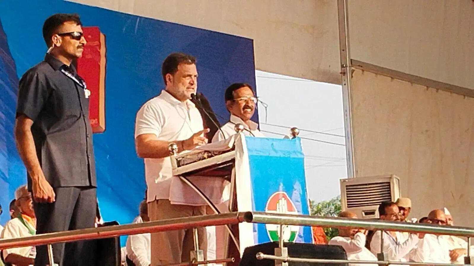 हुगली में राहुल गांधी की रैली, मोदी-ममता और वाम दलों पर साधा निशाना