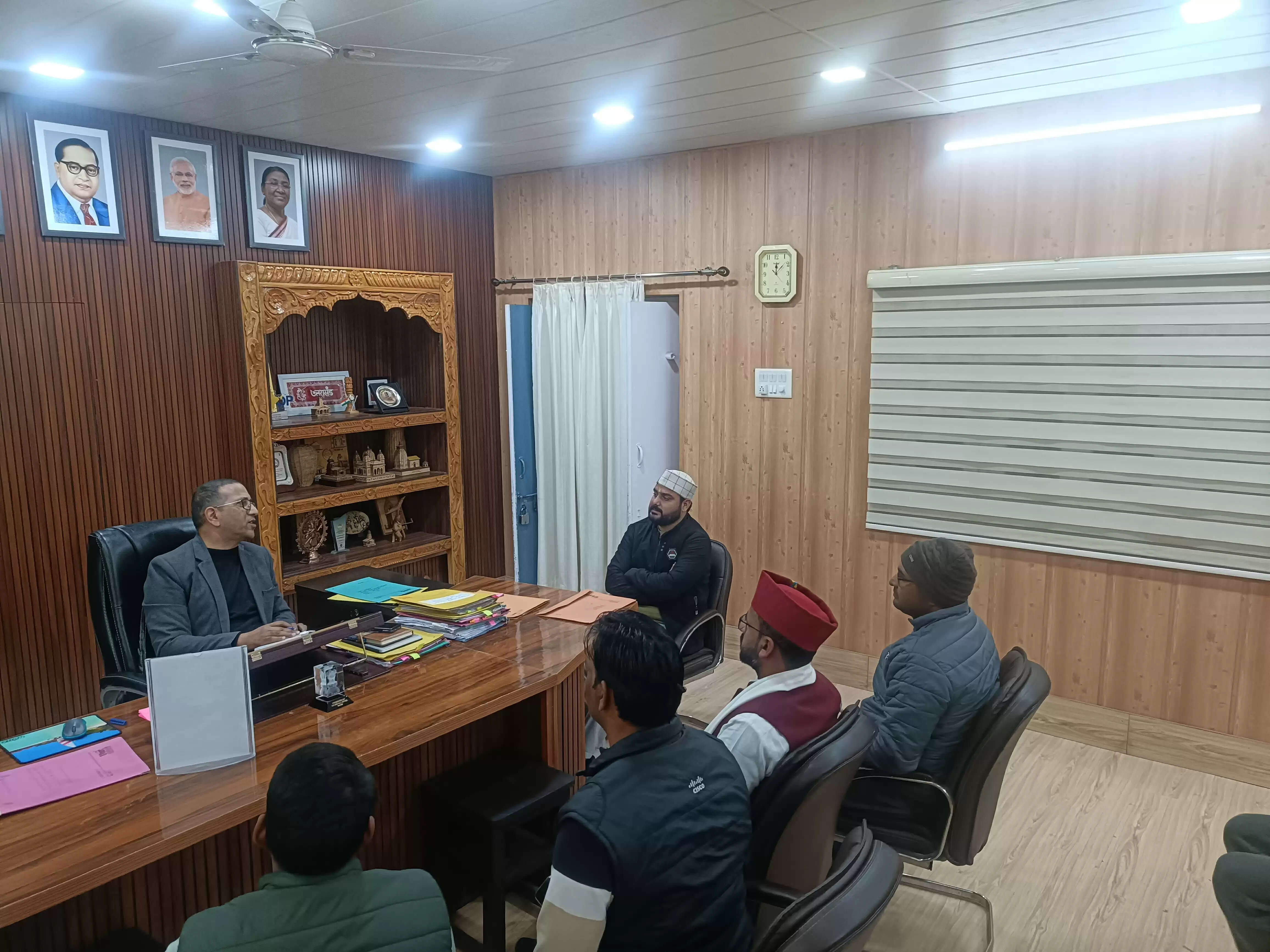 उत्तराखंड स्वाभिमान मोर्चा ने सौंपा ज्ञापन,जांच की मांग