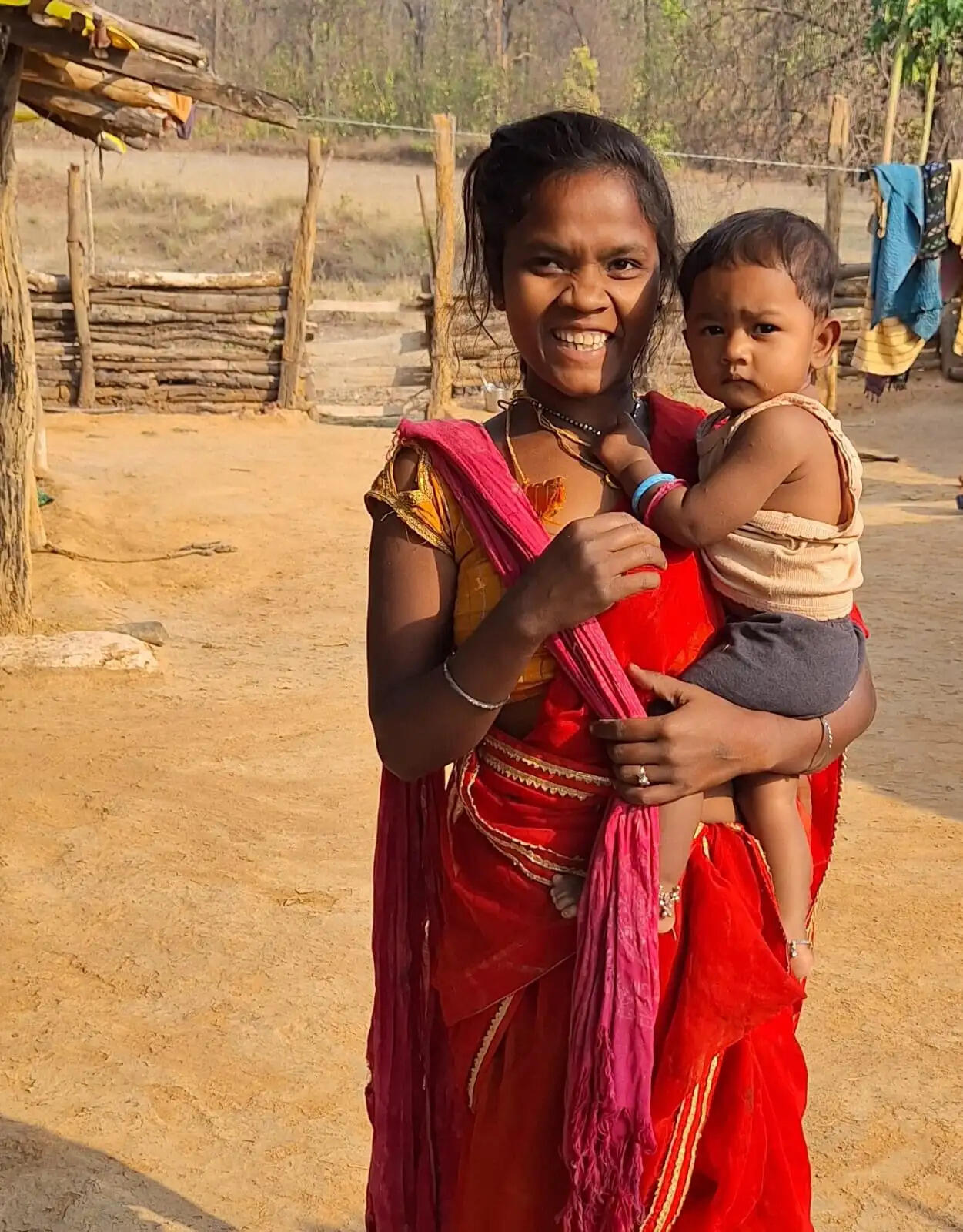 बेटी अनुष्का की छठी में महतारी वंदन योजना बनी खुशियों की वजह