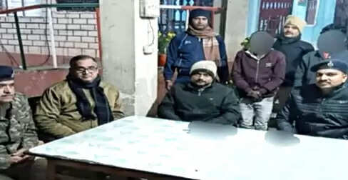 अपराध की योजना बना रहे दो अपराधी गिरफ्तार