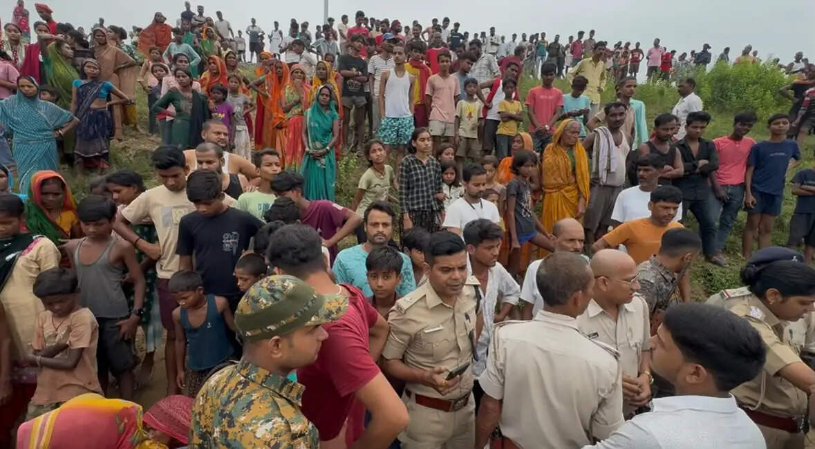 पिपरा में रेलवे पटरी किनारे मिला किशोर का शव, परिजनों ने लगाया हत्या का आरोप