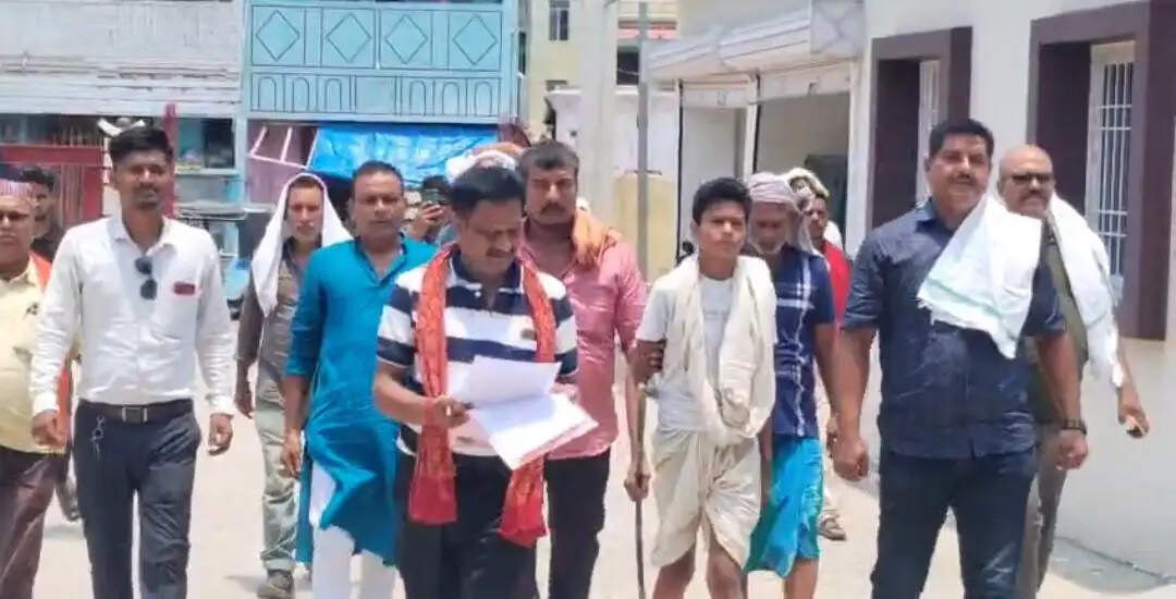 विक्रमशिला सेतु हादसे पर फूटा बेटे का दर्द, पुल निगम पर लापरवाही का आरोप