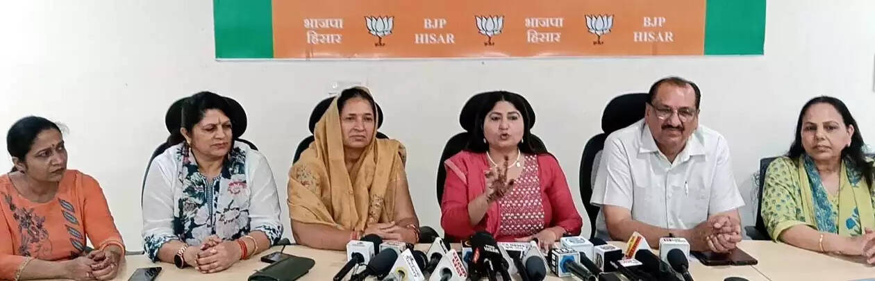 हिसार : विपक्षी दलों की तुच्छ सोच से गिरा नारी शक्ति वंदन अधिनियम : नेहा धवन