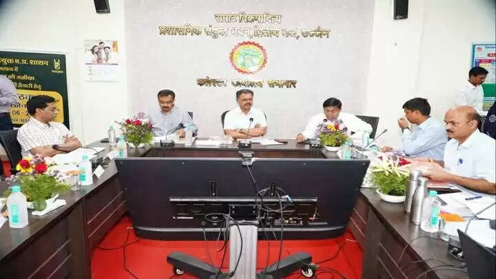 कृषि उत्पादन आयुक्त ने की उज्जैन संभाग की समीक्षा