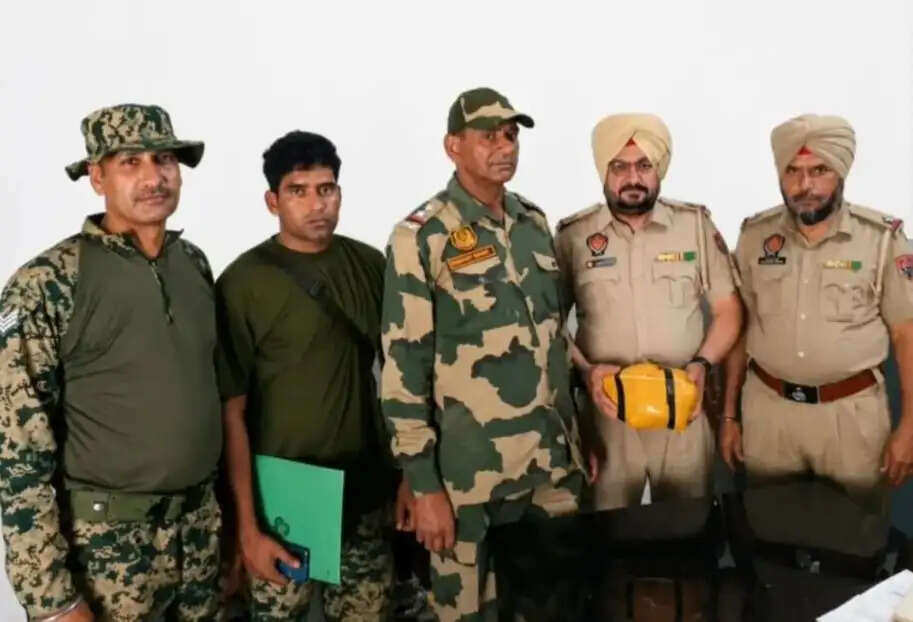 अमृतसर में पुलिस और बीएसएफ ने 3 किलो 50 ग्राम हेरोइन बरामद की