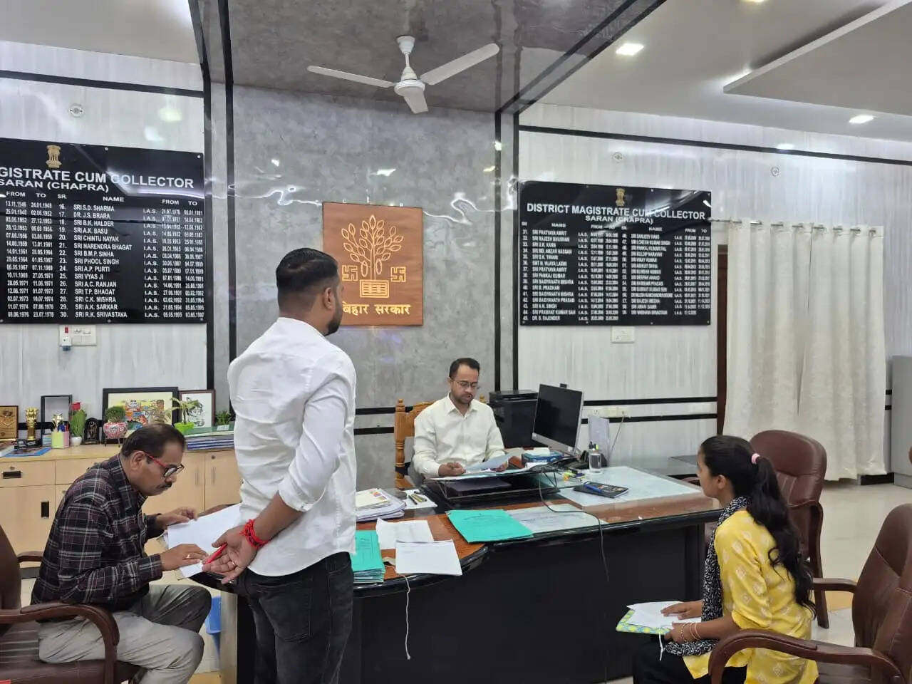 लोक शिकायत निवारण प्रशासन की सर्वोच्च प्राथमिकता: जिलाधिकारी