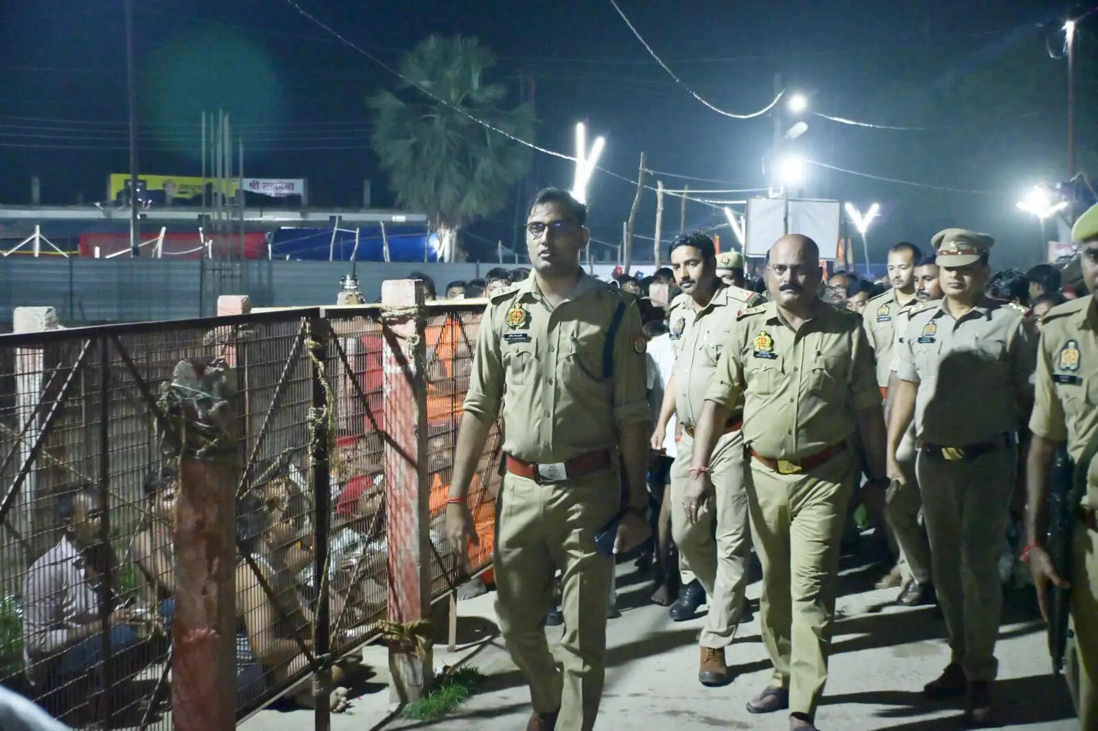 श्रावण मास के दूसरे सोमवार को लोधेश्वर में उमड़ा आस्था का सैलाब, हर-हर महादेव से गूंजा महादेवा