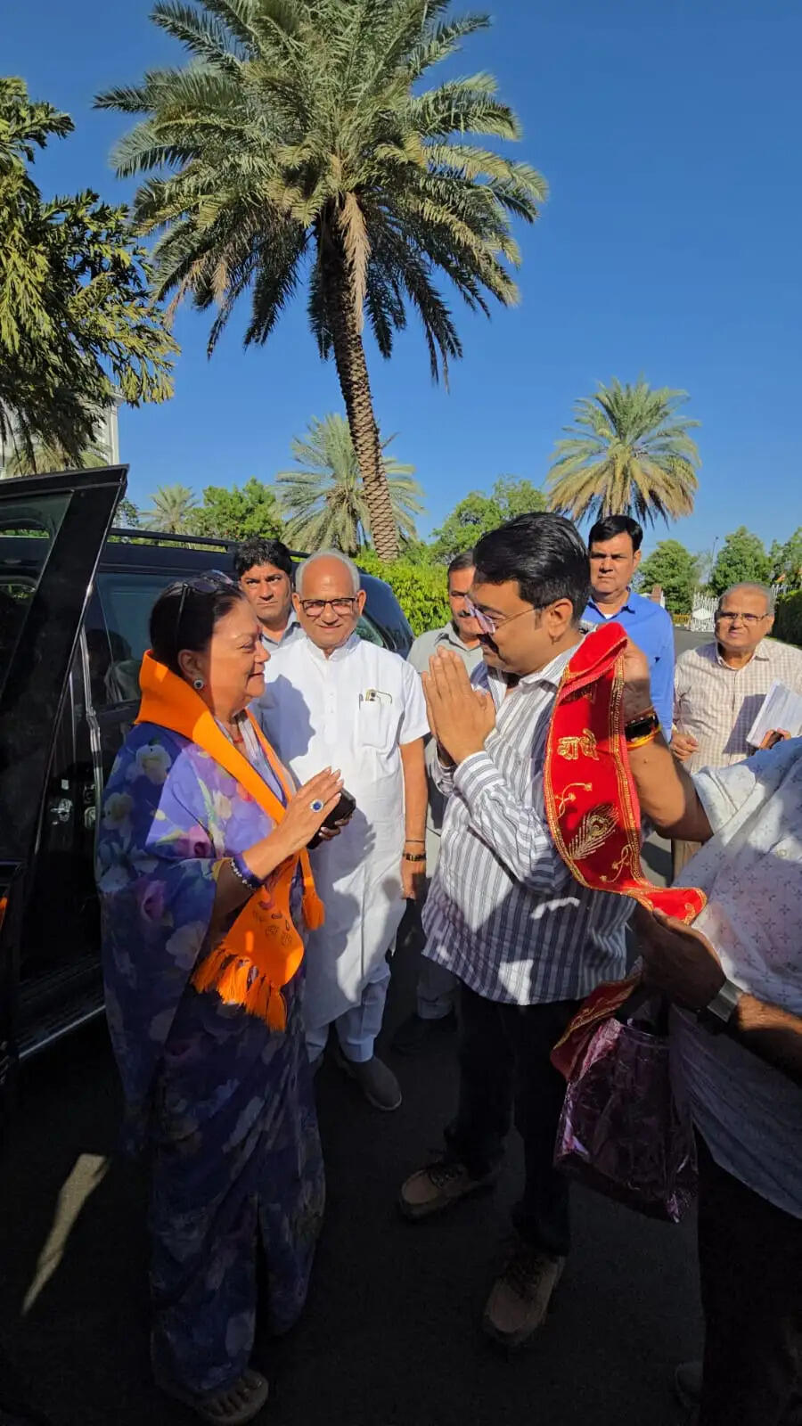 पूर्व मुख्यमंत्री वसुंधरा राजे का जोधपुर पहुंचने पर स्वागत