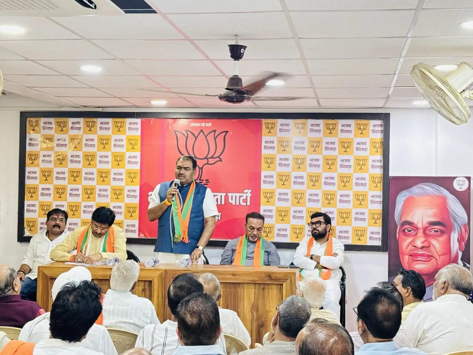 वरिष्ठजनों के अनुभवों से संगठन को मिलती है नई दिशा: चन्द्रशेखर
