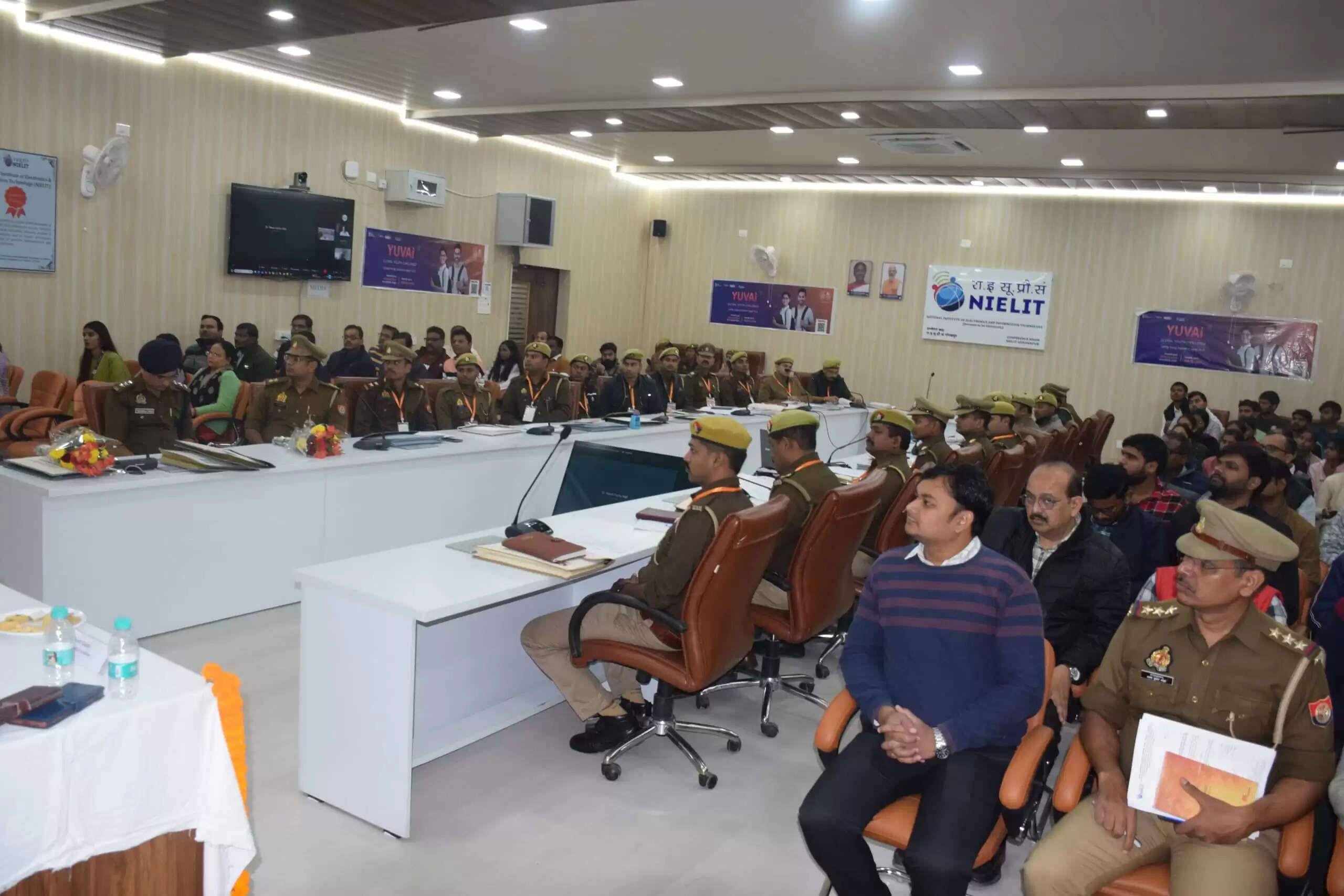 साइबर अपराधों को राेकने के लिए पुलिस बल का तकनीकी रूप से सक्षम होना जरुरी : एडीजी