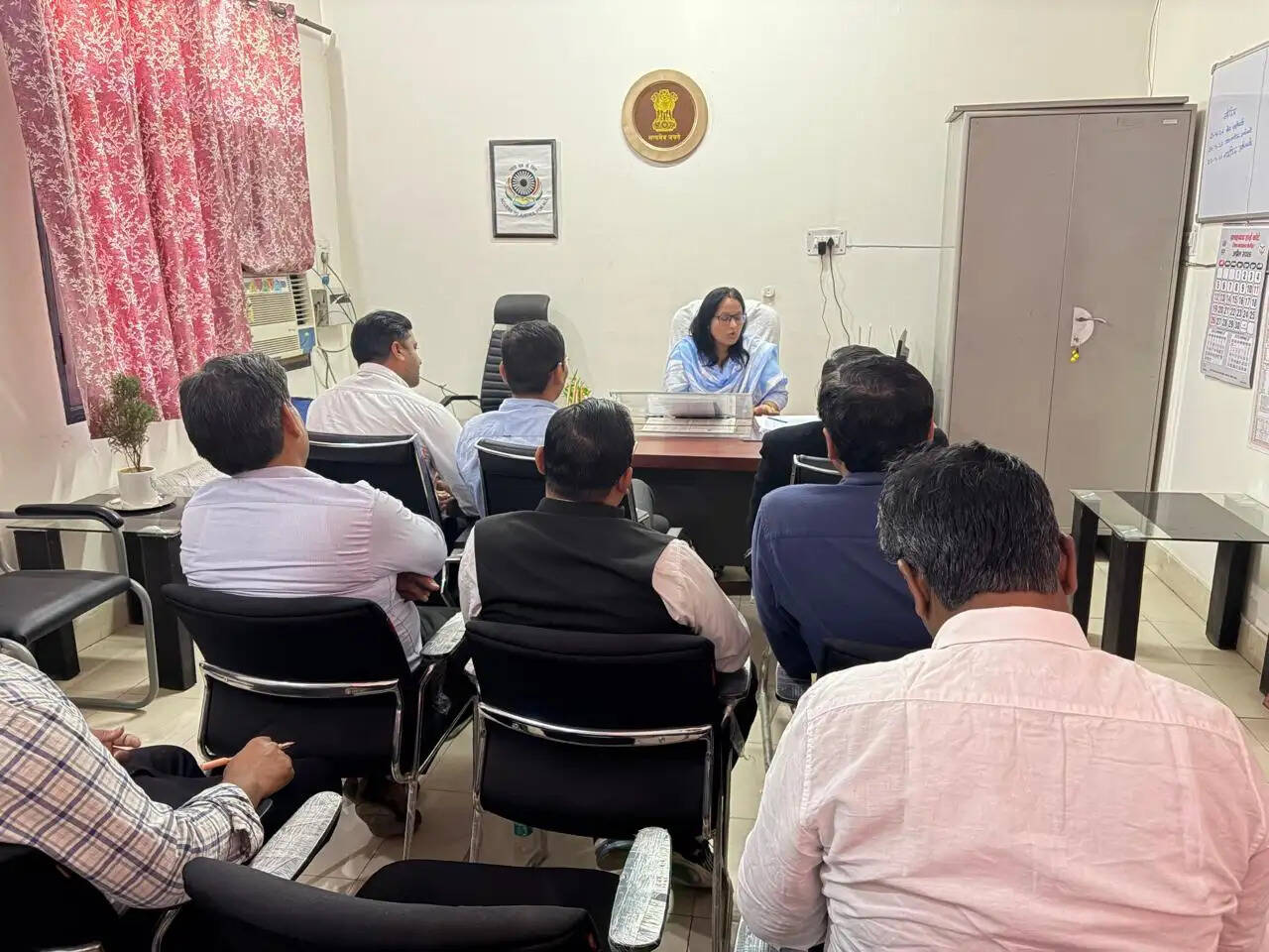 राष्ट्रीय लोक अदालत में बैंक अधिकारी अधिक से अधिक वाद निस्तारण करें : तपस्या त्रिपाठी