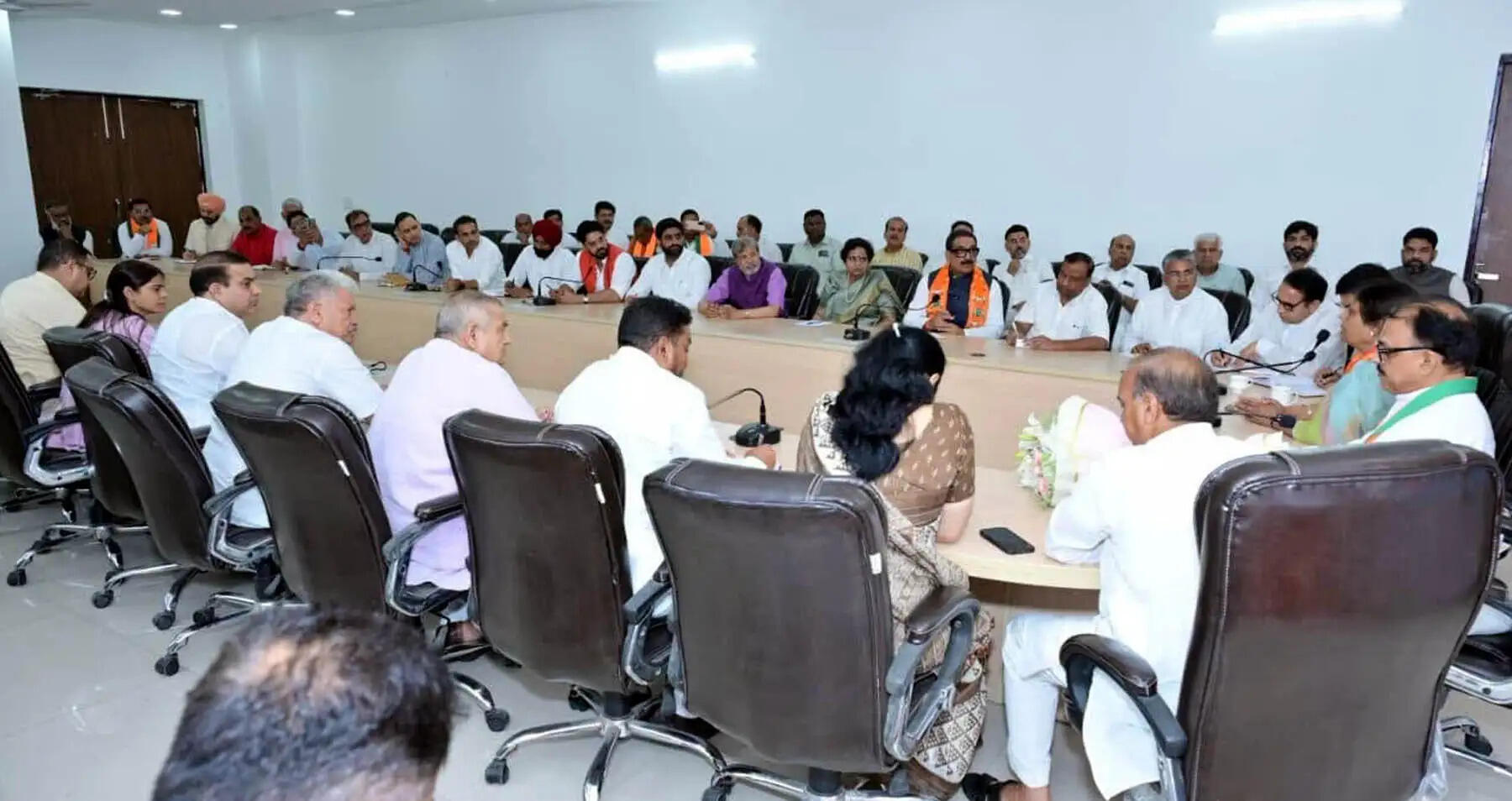 गुरुग्राम: संत रविदास जी के समरसता संदेश को घर-घर पहुंचाएंगें: डा. अर्चना गुप्ता