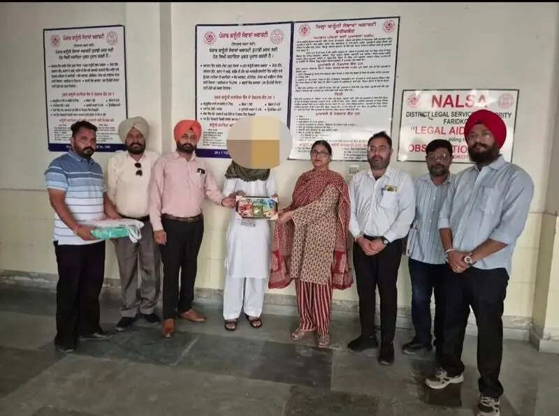 नाबालिग अवस्था में भारत में दाखिल पाकिस्तानी नागरिक को कानूनी प्रक्रिया के बाद पाकिस्तान भेजा गया