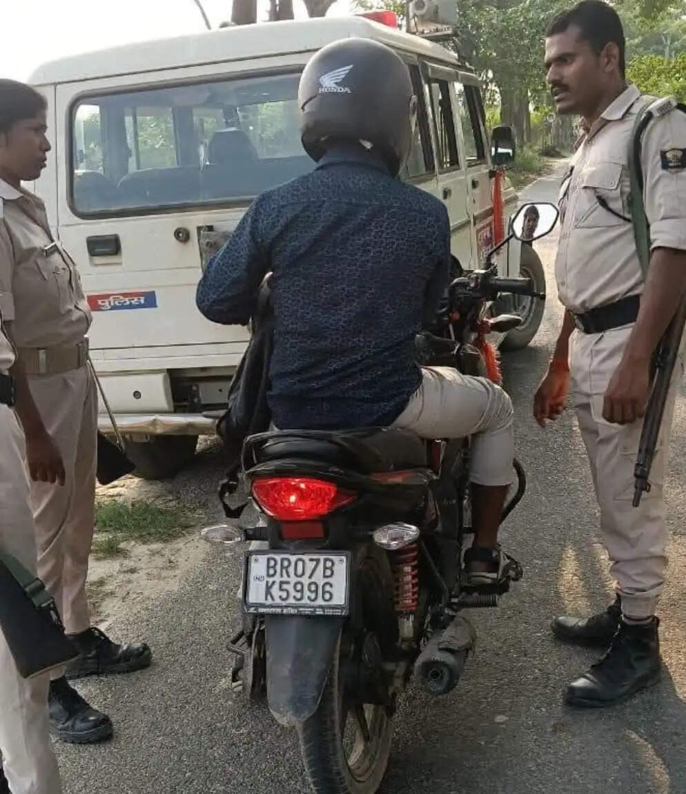 त्योहारों को लेकर पुलिस सख्त, सघन वाहन जांच अभियान तेज